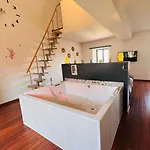 Дом отдыха Ecrin De Bien-etre - Balneo - Lit King-size - Terrasse *
